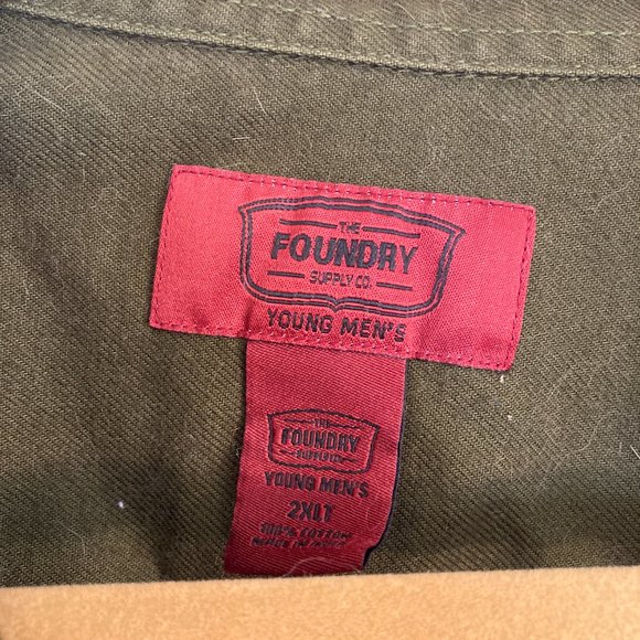 The Foundry Supply Co Button Down 2XLT Mens Big and Tall Military Green - Picture 2 of 3